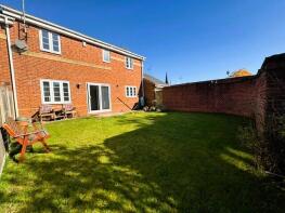 351, Hartshill Road, Hartshill, Stoke-on-trent ST4 7NR