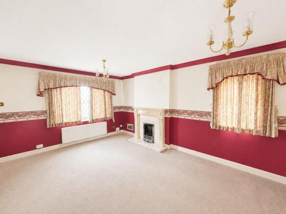 3 bed Detached for sale Image 4