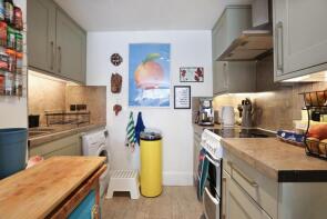 58, Havil Street, London SE5 7RS