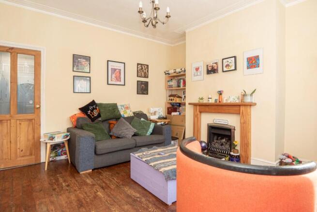 3 bed Terraced for sale Image 8