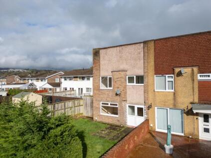 Oak Road, Rogerstone