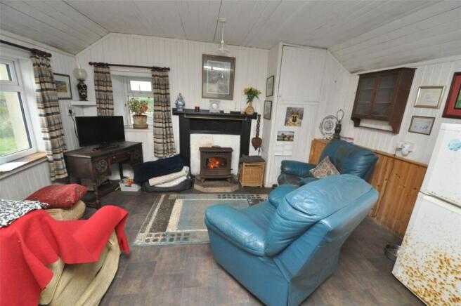 Living Room/Kitchen
