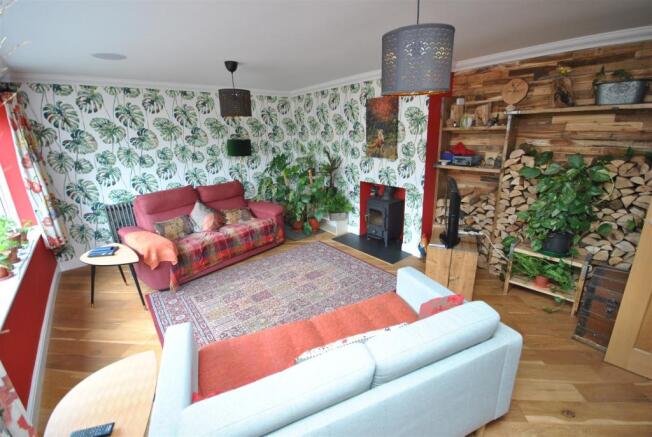SITTING ROOM