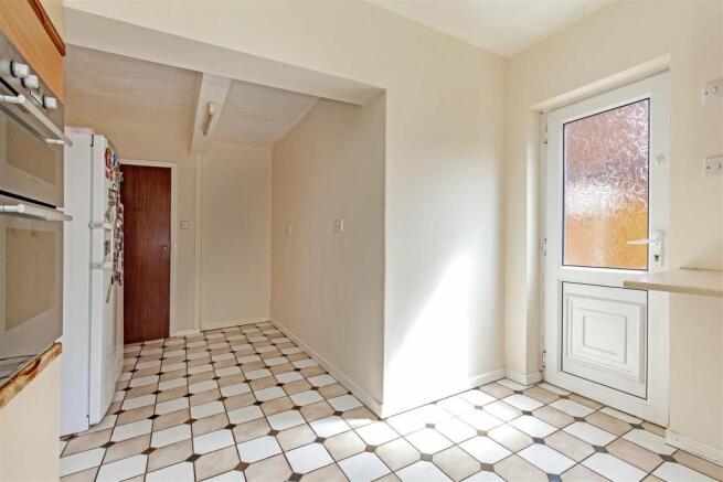 11 Cheetham Avenue-16.jpg