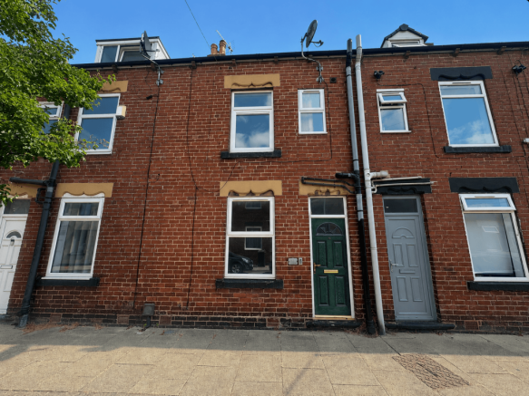 3 bed Terraced to rent in barnsley