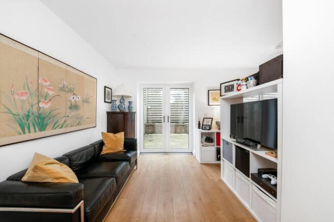 HOME OFFICE / GROUND FLOOR BEDROOM
