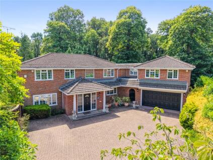 Ince Road, Burwood Park, KT12