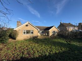 34, Kingsmead, Lechlade GL7 3BW