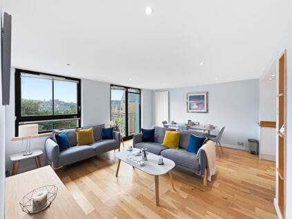 101/22 East London Street, Edinburgh, EH7