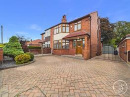 26, Park Avenue, Cross Gates, Leeds LS15 8EW