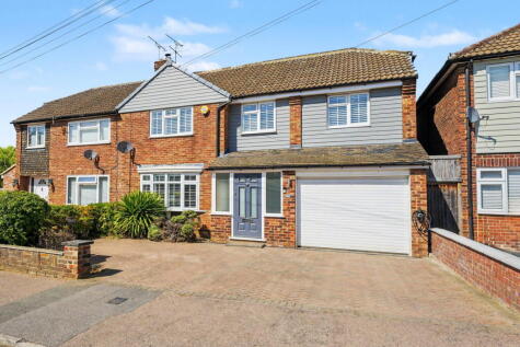 Manston Drive, Bishop's Stortford, Hertfordshire, CM23 5EL