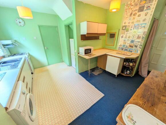 Lincoln Rise, Romiley photo 4