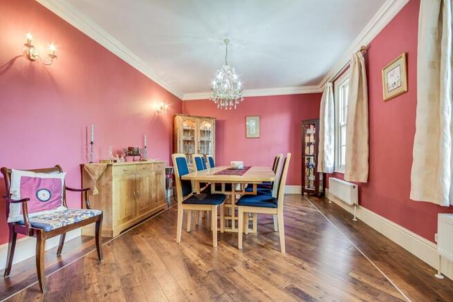 Priests Lane, Shenfield, Brentwood, CM15 photo 4