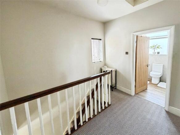 3 bed Semi-Detached for sale Image 12