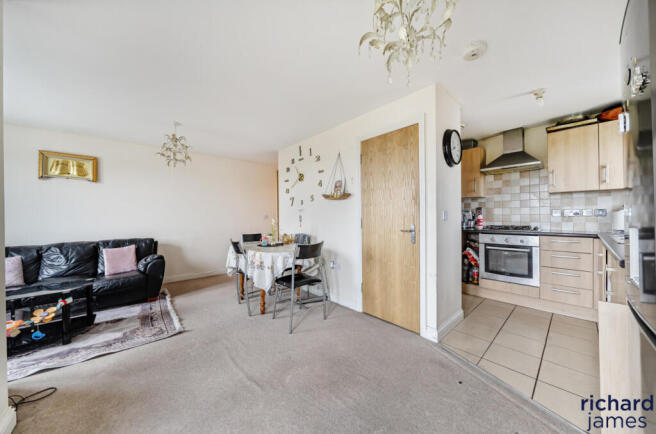 e2af64854e9d4731829f34807ac21344