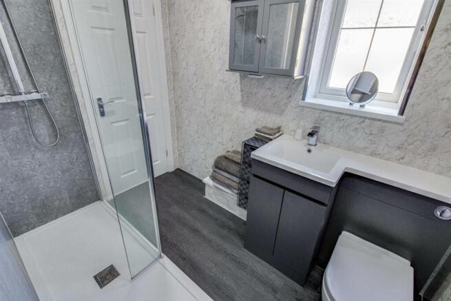 BATHROOM/W.C.
