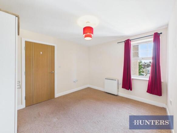 2 bed Apartment for sale Image 8