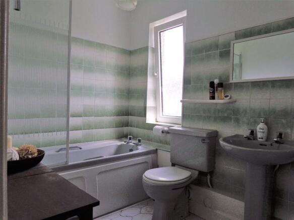 Photo 11