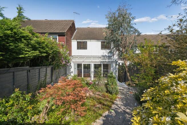 Fidler Place, Bushey, WD23 photo 4