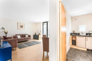 2, Antonine Heights, City Walk, London SE1 3DB