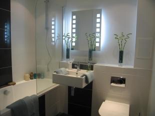 Show Flat