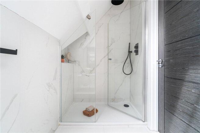 2 bed Penthouse for sale Image 7