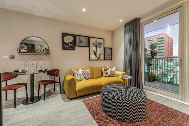 Dagenham Green 1 bed show