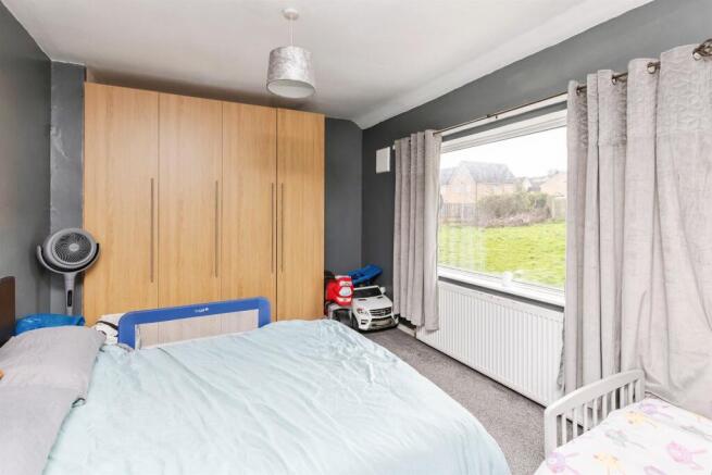 2 bed Semi-Detached for sale Image 6