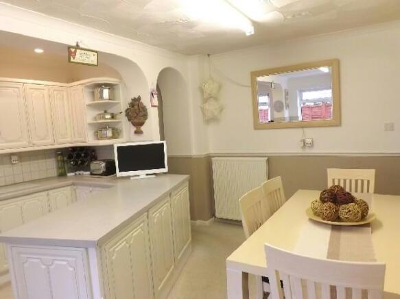 Kitchen/Dining Room