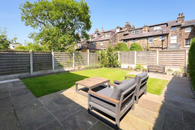 4 bed House for sale Image 7