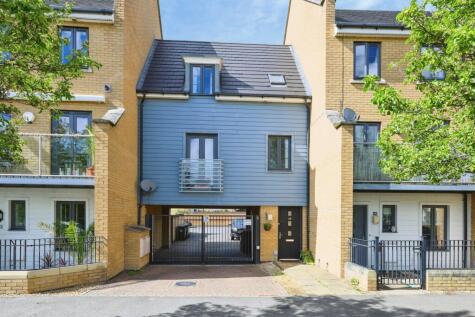 Spring Avenue, Hampton Vale, Peterborough