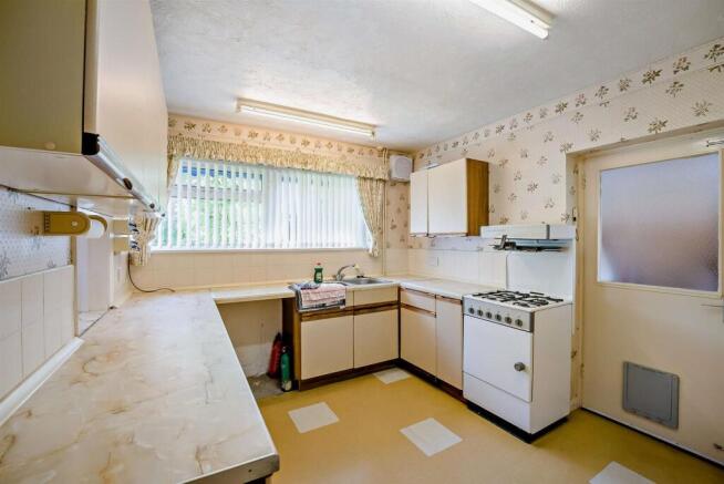 8693550-interior10-800.jpg