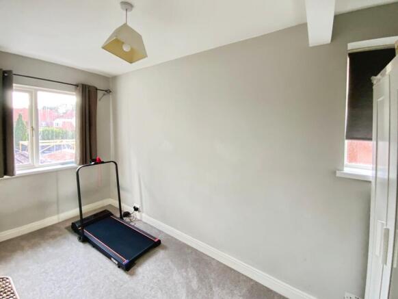 3 bed Semi-Detached for sale Image 8