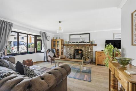 The Fairway, Newhaven