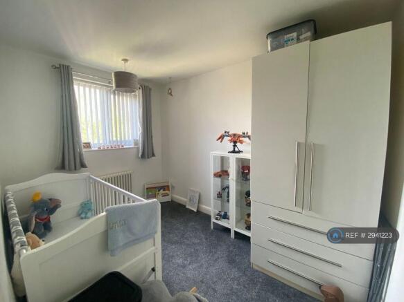 2 bed Terraced to rent Image 8