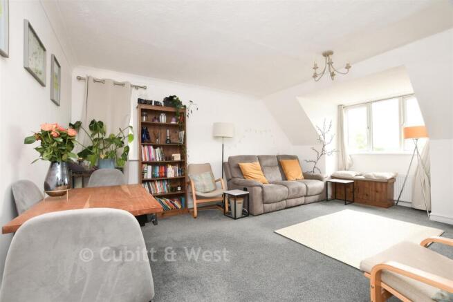 Living/Dining Room