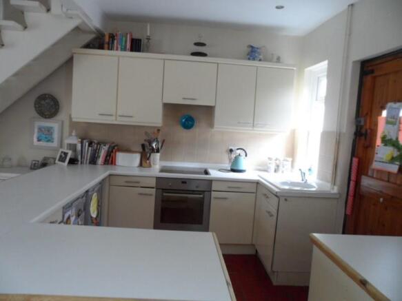 Photo 8