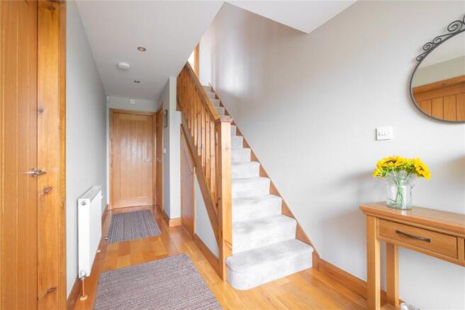 4 bed Detached for sale Image 6