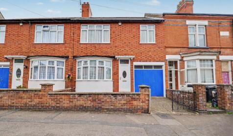Spencer Street, Oadby, LE2