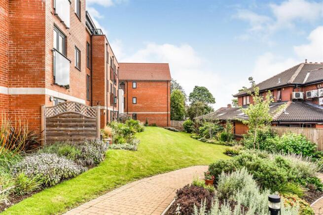 Devonshire Grange Ext.jpg