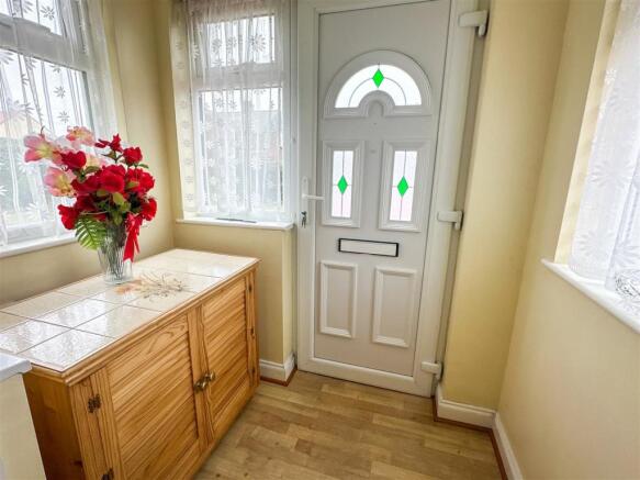 ENTRANCE PORCH