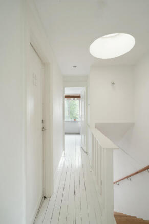 239381 - WICKHAM-ROAD-SE4-40.jpg