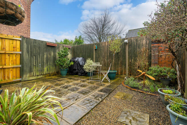 Courtyard garden