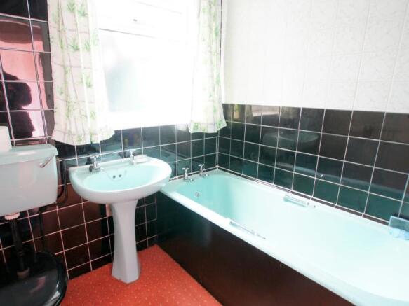 Photo 10