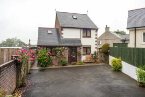Bryn Tudur, Awel Y Grug, Porthmadog LL49 9GA