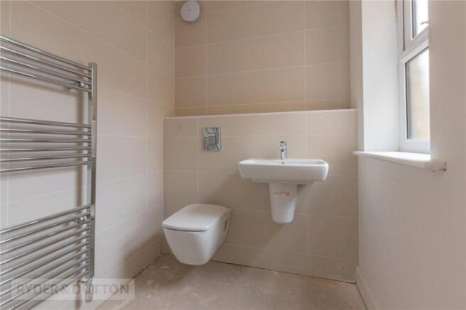 4 bed Detached for sale Image 12