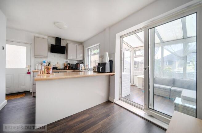 2 bed Semi-Detached for sale Image 7