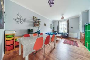 9, Reeve Street, Poundbury DT1 3DB