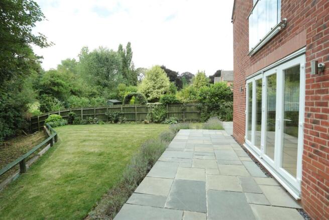 SUN TERRACE