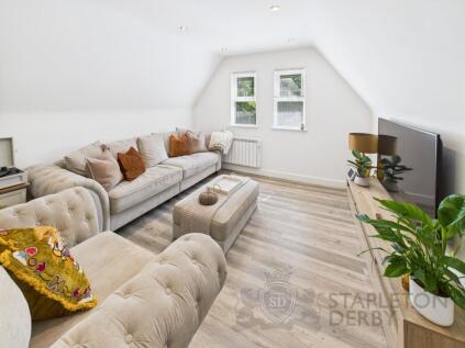Central Avenue, Eccleston Park, L34